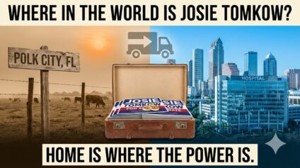 Split screen suitcase